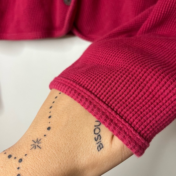 Vintage 90s Woolrich red thermal waffle button front shirt cardigan top medium - Picture 3 of 7